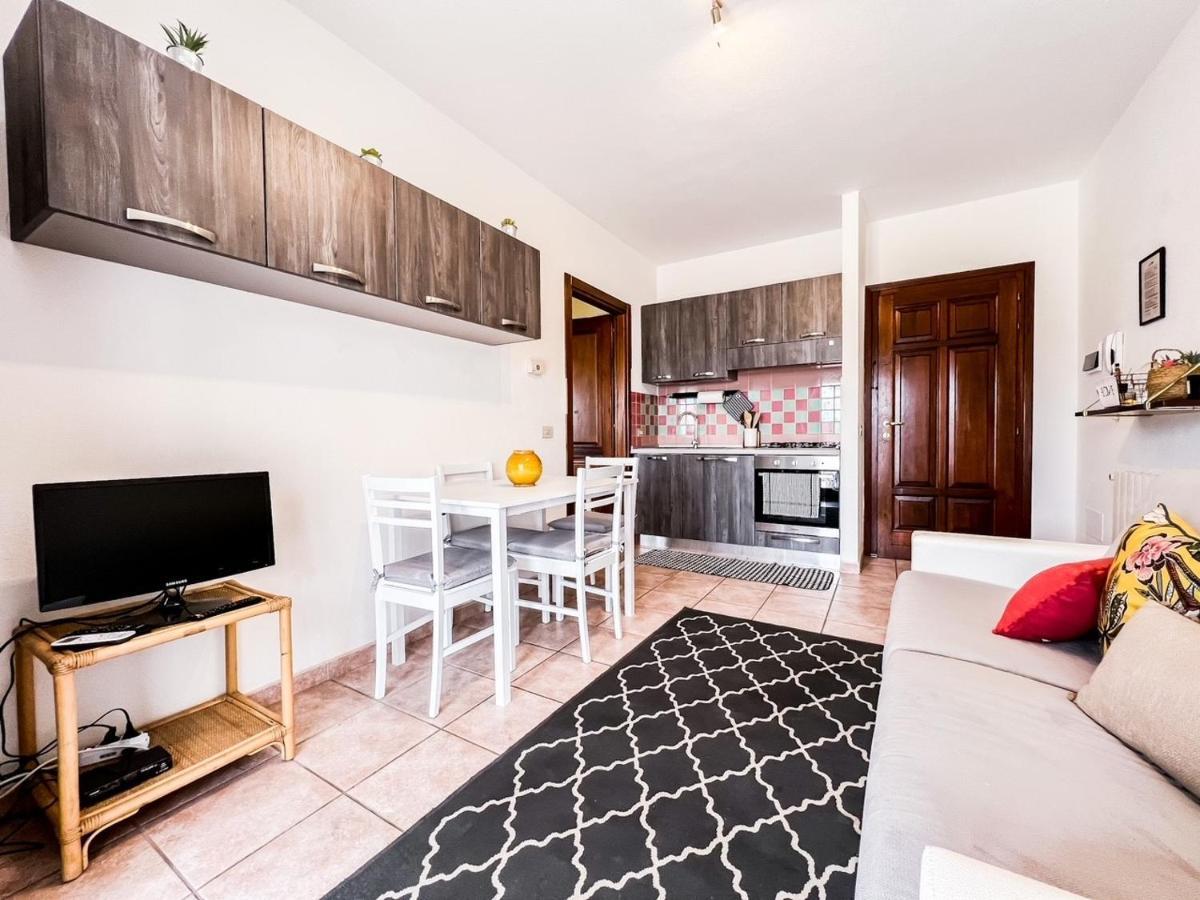 Atene 12 Olbia Ngoại thất bức ảnh