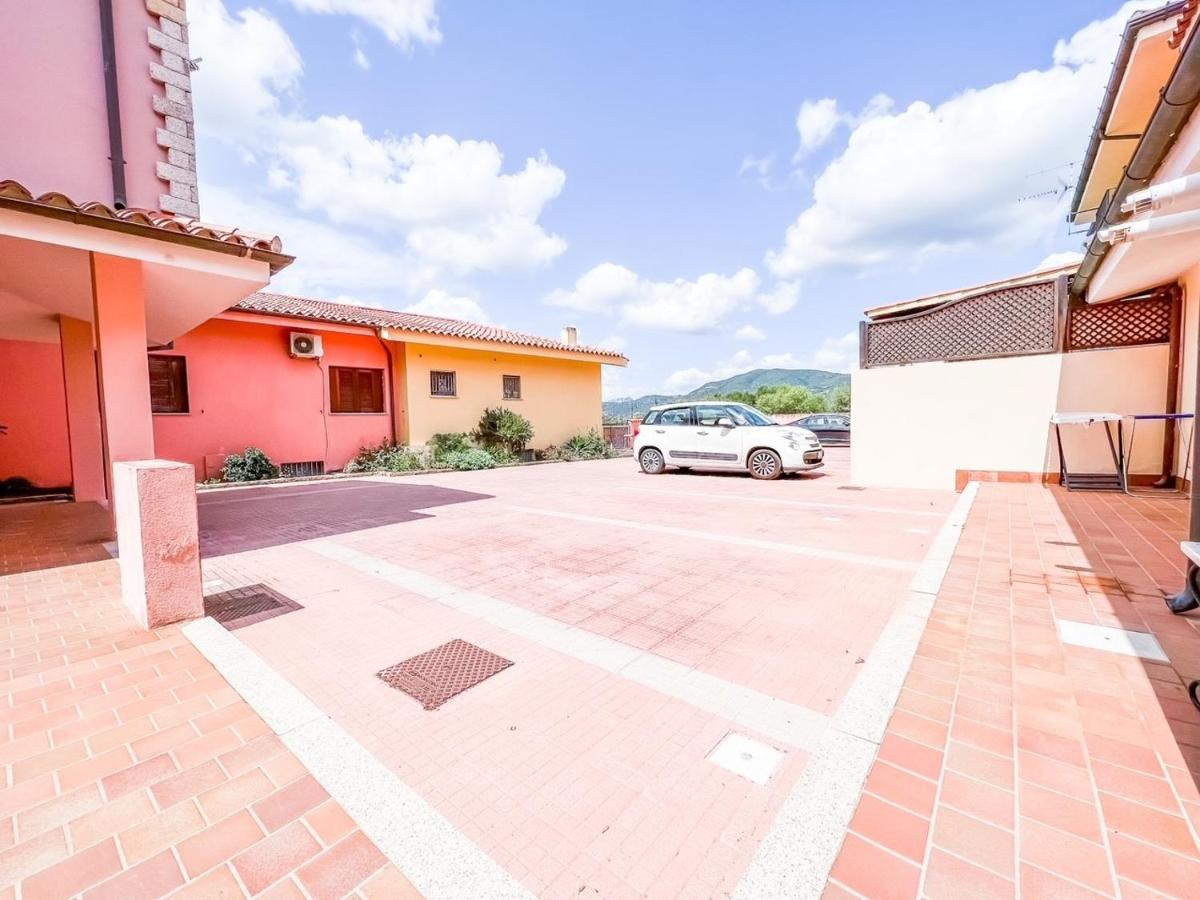 Atene 12 Olbia Ngoại thất bức ảnh